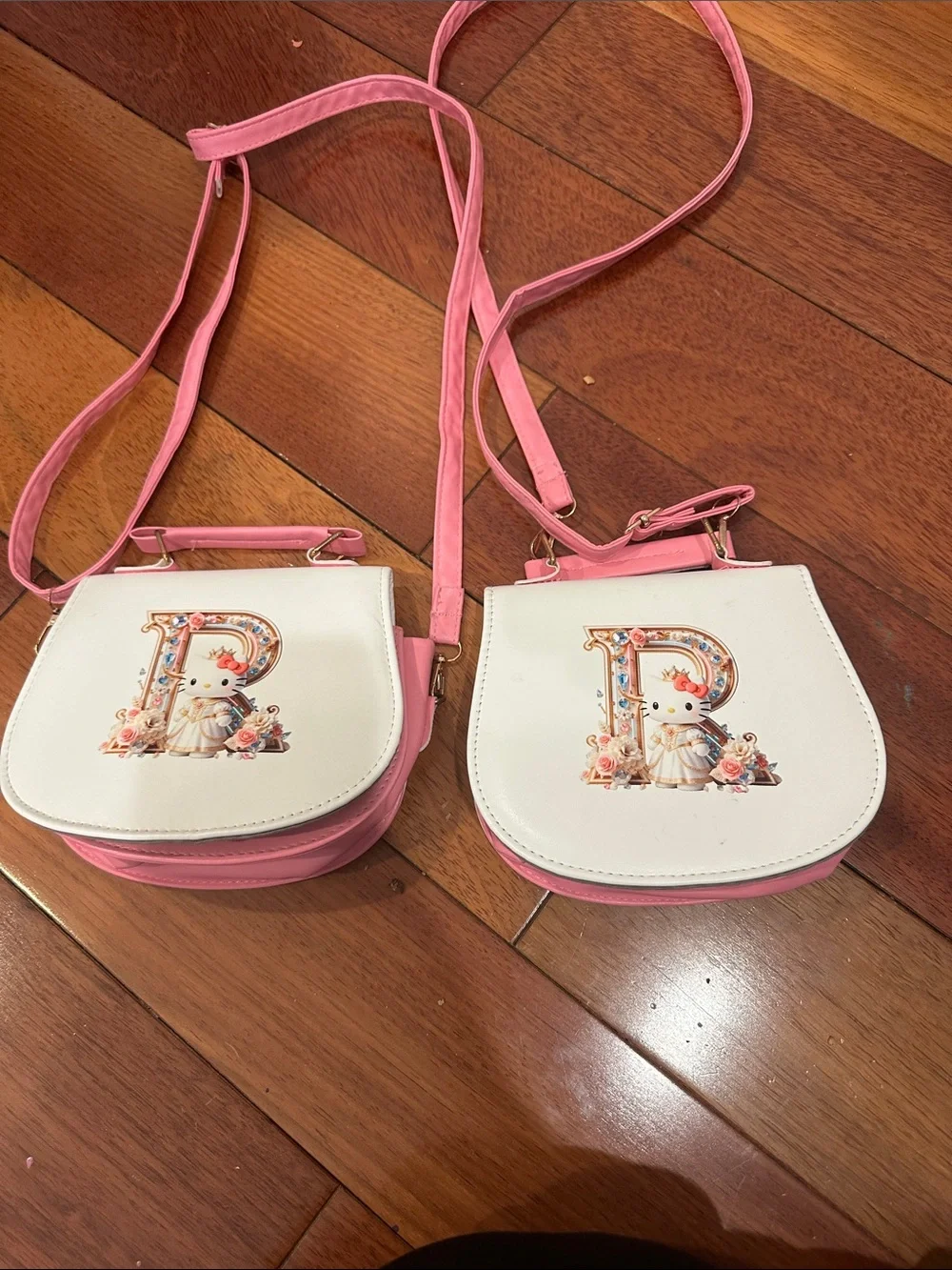 Girls R hello kitty bag